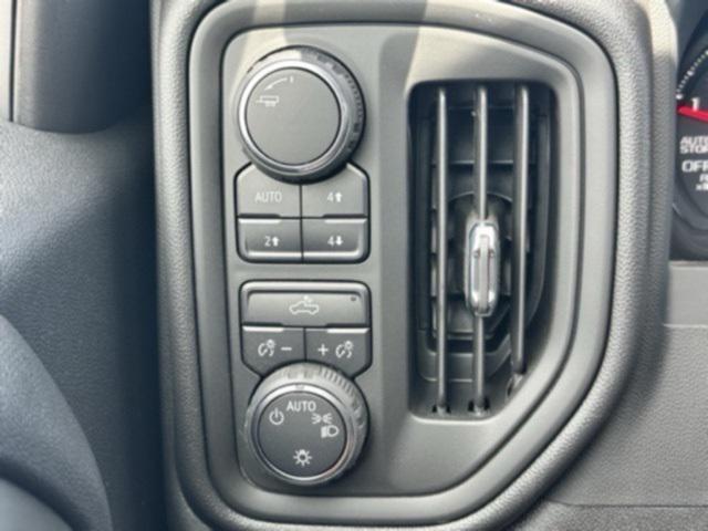 new 2025 Chevrolet Silverado 1500 car, priced at $45,885