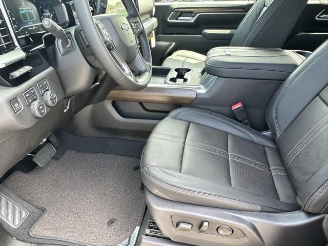new 2025 Chevrolet Silverado 2500 car, priced at $86,040