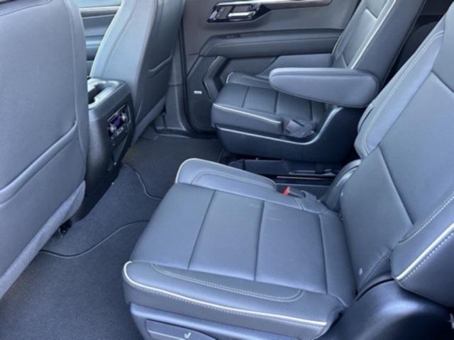new 2025 Chevrolet Suburban car, priced at $81,735