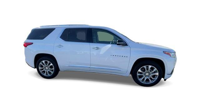 used 2021 Chevrolet Traverse car, priced at $32,257
