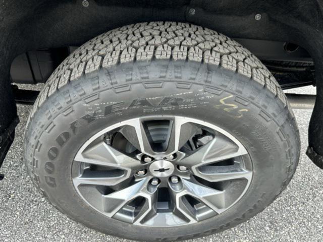 new 2025 Chevrolet Silverado 1500 car, priced at $58,255