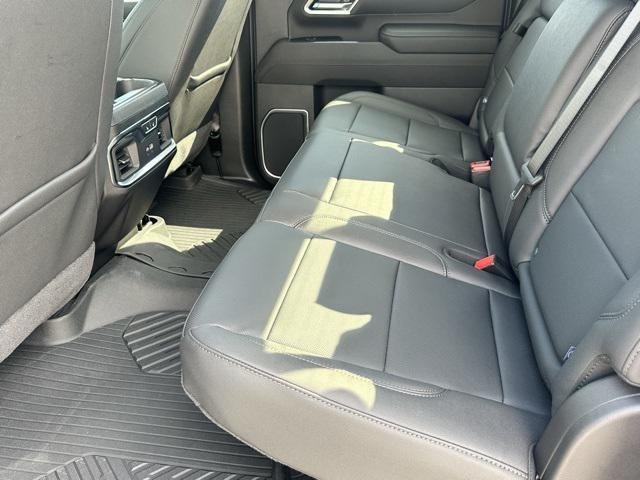 new 2025 Chevrolet Silverado 2500 car, priced at $77,997