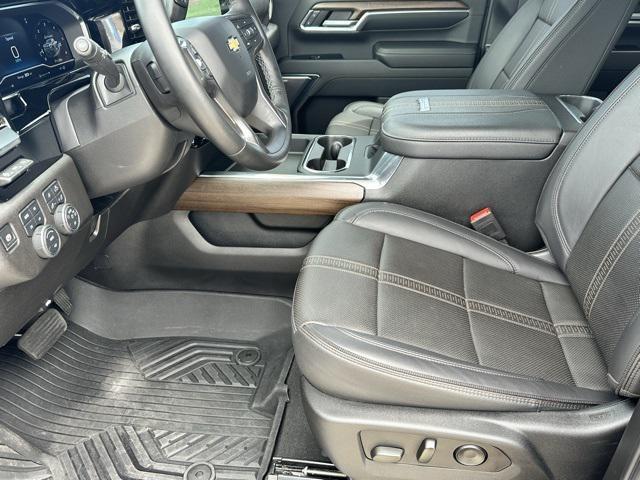 used 2024 Chevrolet Silverado 2500 car, priced at $75,669