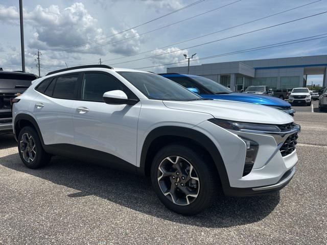 new 2025 Chevrolet Trax car