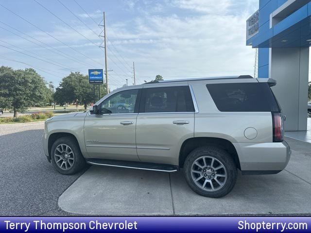 used 2017 GMC Yukon car