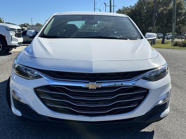 new 2025 Chevrolet Malibu car, priced at $25,995