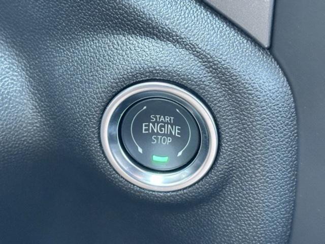 new 2025 Chevrolet Silverado 1500 car, priced at $32,270