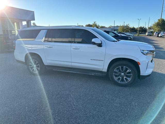 used 2022 Chevrolet Suburban car