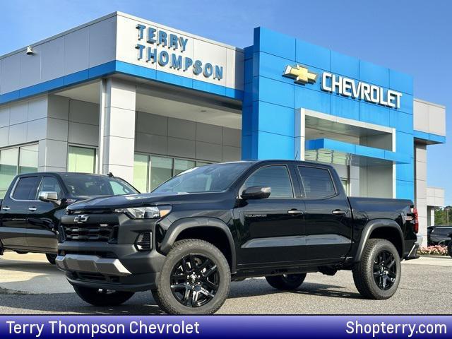 new 2025 Chevrolet Colorado car, priced at $45,295