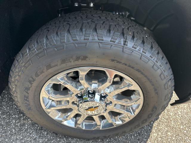 new 2025 Chevrolet Silverado 2500 car, priced at $81,095