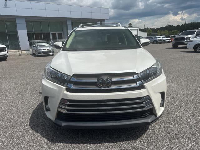 used 2018 Toyota Highlander car, priced at $22,995