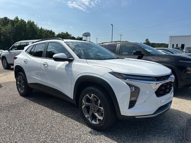 new 2025 Chevrolet Trax car