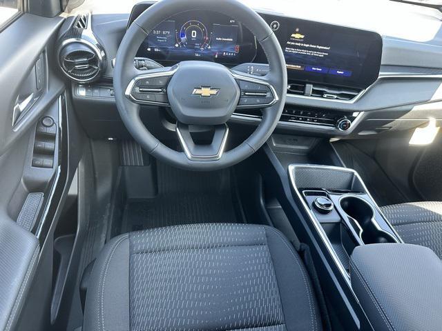 new 2026 Chevrolet Equinox car, priced at $27,591