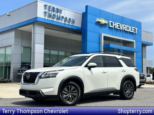 used 2022 Nissan Pathfinder car, priced at $25,274