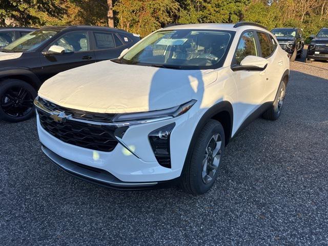 new 2025 Chevrolet Trax car, priced at $24,235