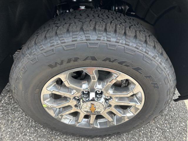 new 2025 Chevrolet Silverado 2500 car, priced at $80,900