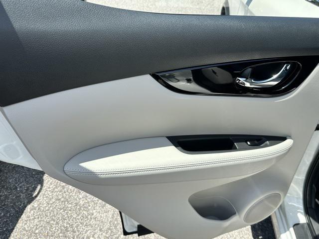 used 2021 Nissan Rogue Sport car, priced at $20,108