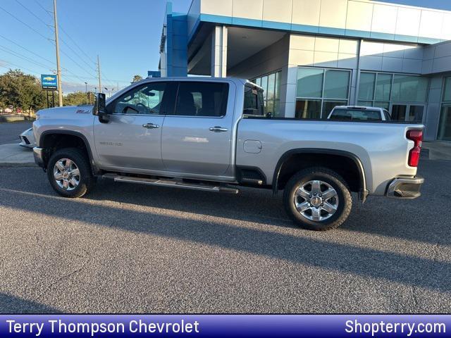 used 2021 Chevrolet Silverado 2500 car, priced at $48,192