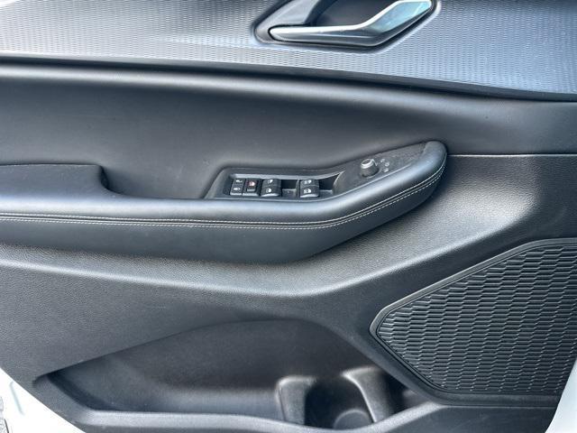 used 2024 Jeep Grand Cherokee L car