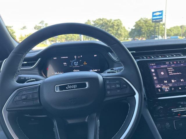 used 2024 Jeep Grand Cherokee L car
