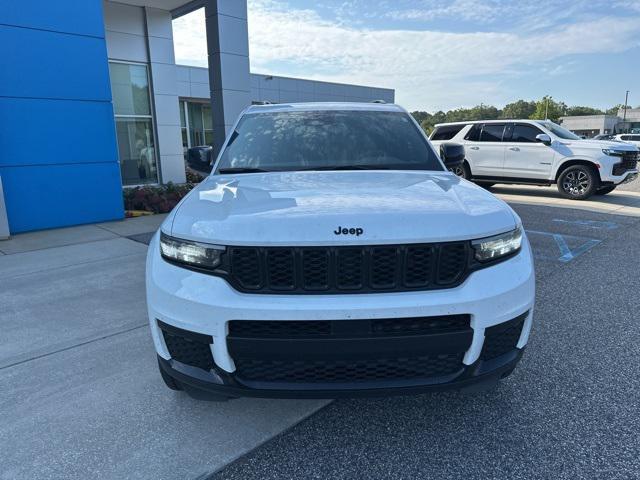 used 2024 Jeep Grand Cherokee L car