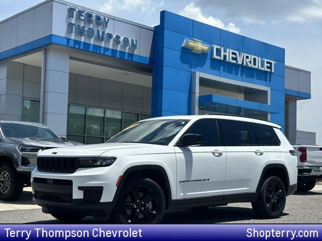 used 2024 Jeep Grand Cherokee L car, priced at $34,378