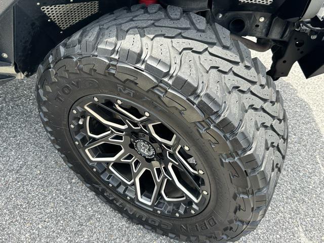 used 2019 Jeep Wrangler Unlimited car, priced at $23,577