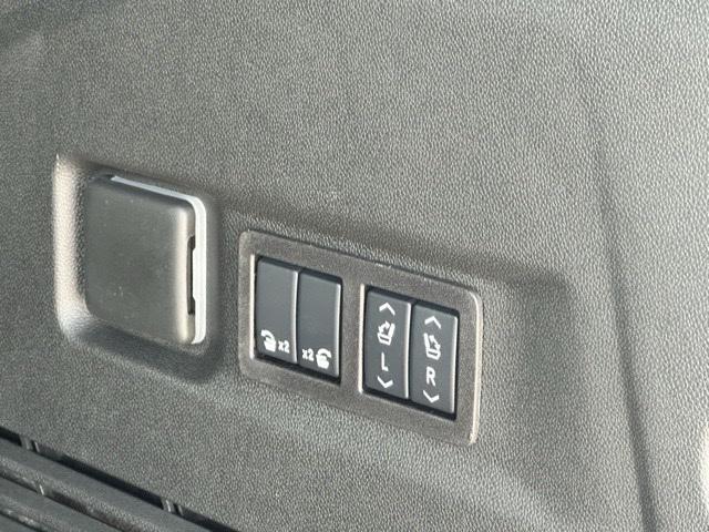 new 2025 Chevrolet Suburban car, priced at $85,805