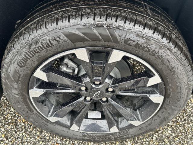 new 2026 Chevrolet Equinox car, priced at $33,365