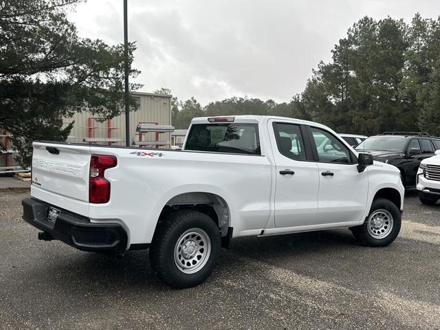 new 2024 Chevrolet Silverado 1500 car, priced at $39,930