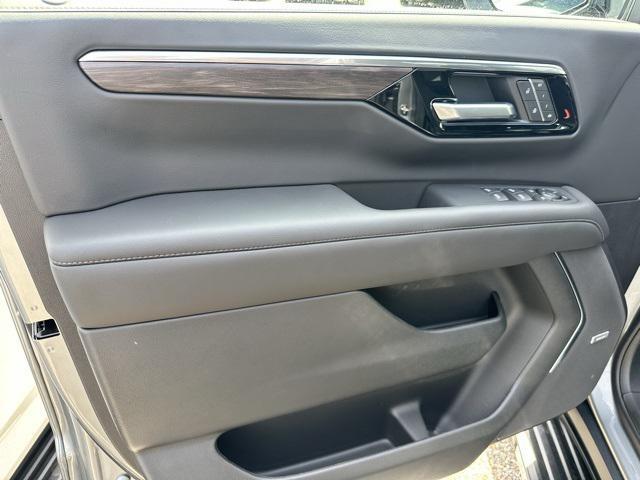 new 2025 Chevrolet Tahoe car, priced at $64,880