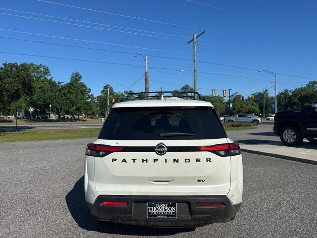 used 2022 Nissan Pathfinder car, priced at $24,401