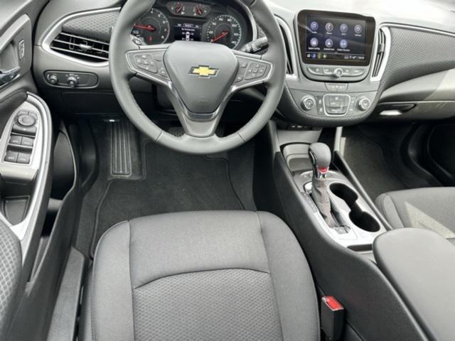 new 2025 Chevrolet Malibu car, priced at $25,495