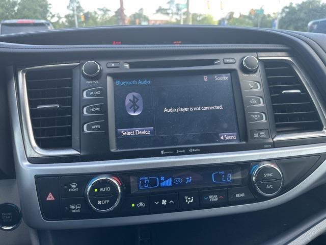 used 2018 Toyota Highlander car, priced at $21,346
