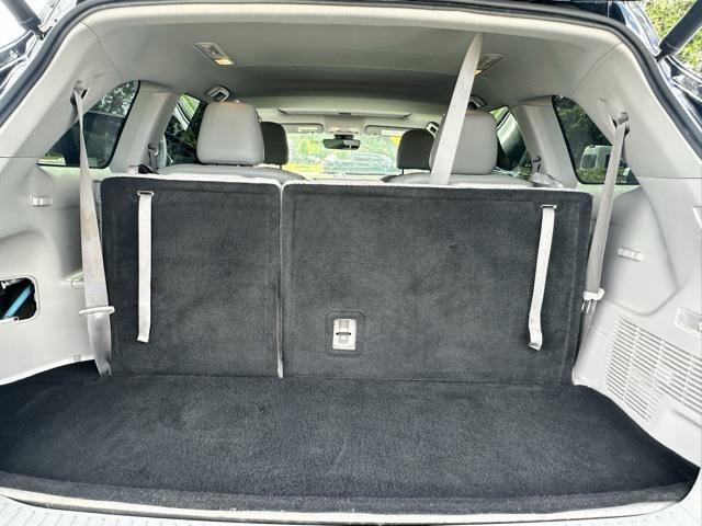 used 2018 Toyota Highlander car, priced at $21,160
