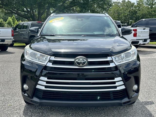 used 2018 Toyota Highlander car, priced at $21,160