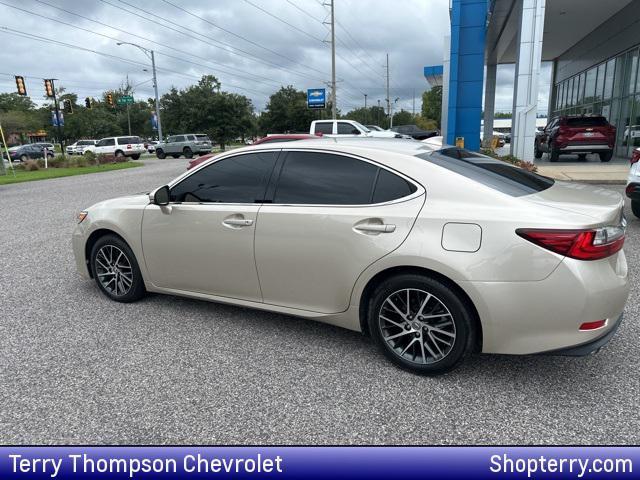 used 2018 Lexus ES 350 car, priced at $21,021