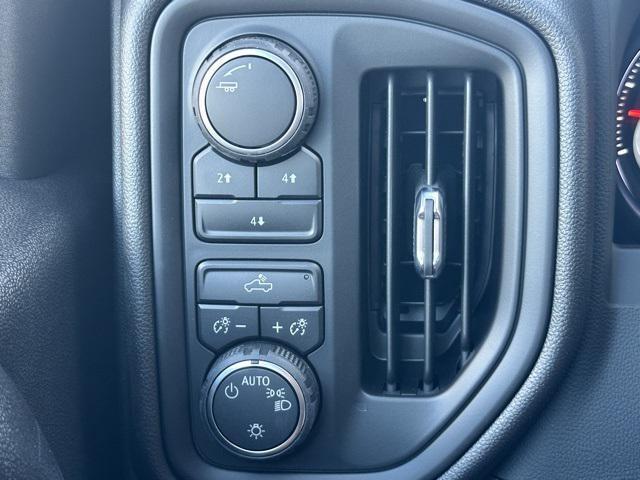 new 2025 Chevrolet Silverado 2500 car, priced at $61,981