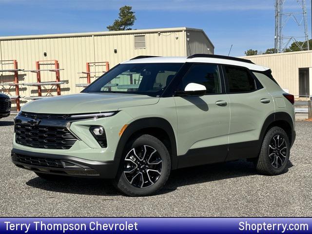 new 2025 Chevrolet TrailBlazer car, priced at $27,995