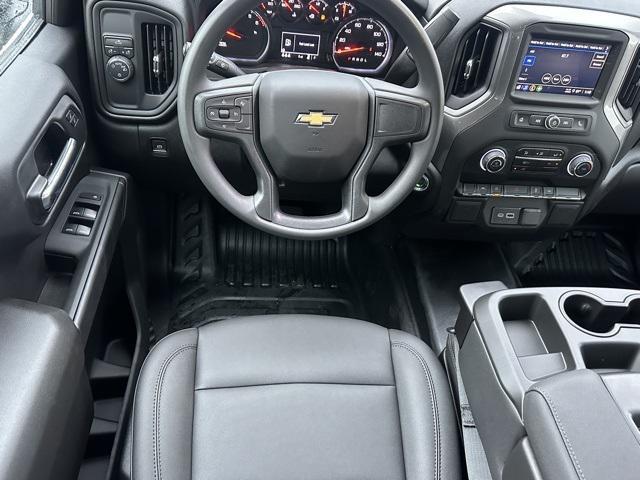 new 2025 Chevrolet Silverado 1500 car, priced at $35,915