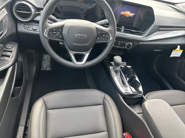 new 2025 Chevrolet Trax car, priced at $25,940