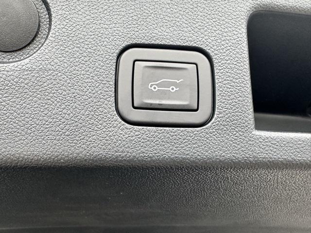 new 2025 Chevrolet Equinox car, priced at $32,795