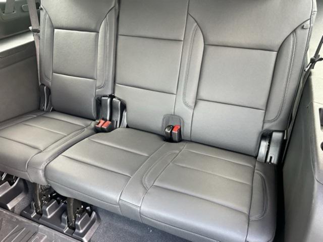 new 2026 Chevrolet Suburban car, priced at $69,275