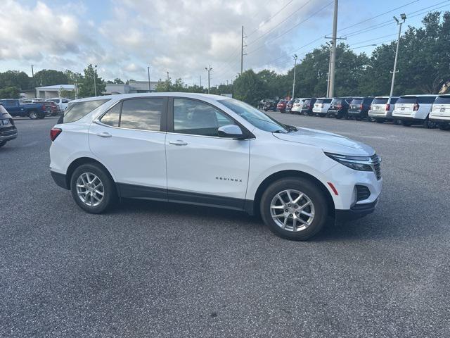 used 2022 Chevrolet Equinox car, priced at $19,845