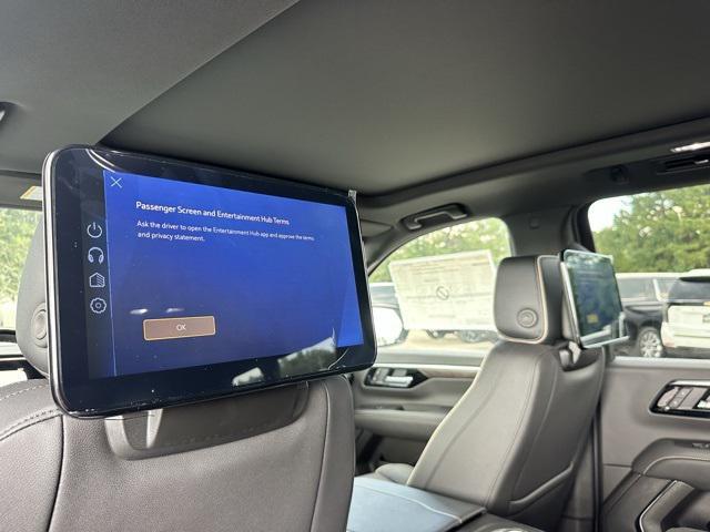 new 2025 Chevrolet Suburban car, priced at $86,300