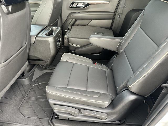 new 2025 Chevrolet Suburban car, priced at $86,300