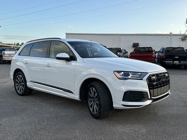 used 2022 Audi Q7 car, priced at $35,735