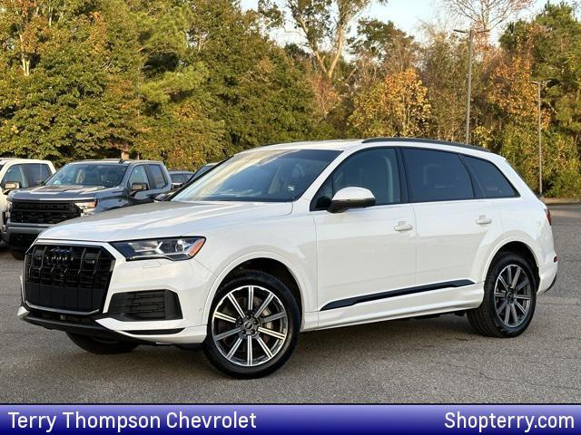 used 2022 Audi Q7 car, priced at $35,735