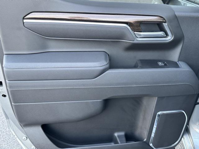 new 2025 Chevrolet Silverado 1500 car, priced at $58,675