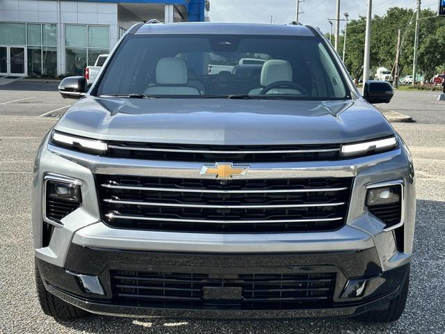 new 2025 Chevrolet Traverse car, priced at $56,045